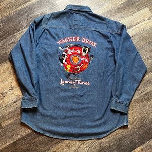 Vintage Warner Bros Shirt Size XL Blue Denim Button Collared Cartoon KC